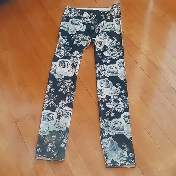 Leggings - Picture 4 of 7